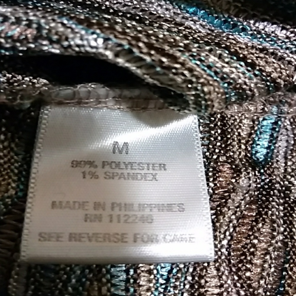 Dress Barn Sleeveless Shell Top - Picture 7 of 9